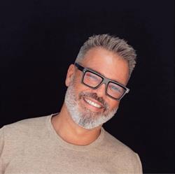 Victor Del Valle en Sevilla (Casco Antiguo) - Horario de apertura
