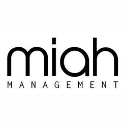 Miah Management en Barcelona (Gràcia) - Horario de apertura