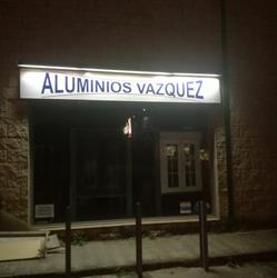 Horario de apertura Aluminios Vázquez, Plasencia