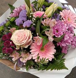 Horario de apertura Floristería Sala, L'Hospitalet de Llobregat