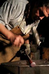 Horario de apertura Forja Santos "Espacio de forja artística i escultura", Badalona