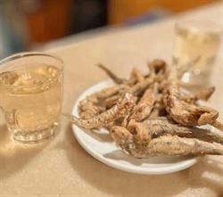 Bar Bodega La Plata en Barcelona (Ciutat Vella) - Horario de apertura