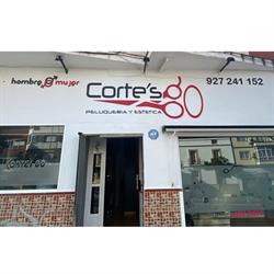 Corte S 80 Peluquería y Estética en Cáceres (Norte) - Horario de apertura