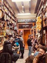 Bodega Marín - Bar de Tapas en Barcelona (Gràcia) - Horario de apertura