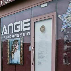 Horario de apertura Peluquería Hair Dressing Angie, Pamplona