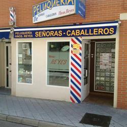 Horario de apertura Peluqueria de Caballeros Hermanos Reyes, La Cistérniga