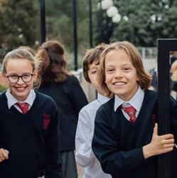 Kensington School en Barcelona (Les Corts) - Horario de apertura
