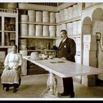 SOMBRERERÍA HEREDEROS J. RUSI en Córdoba (Centro) - Horario de apertura