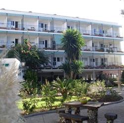 Horario de apertura Residencia San Carlos, Torremolinos