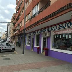 Horario de apertura Pinturas Almendralejo,
