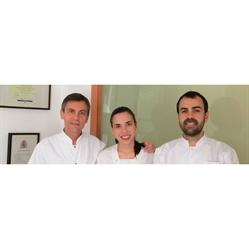 Horario de apertura Clínica Dental Eduardo Chimenos Küstner, Barcelona