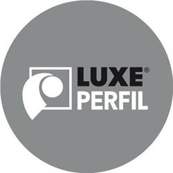 Horario de apertura Luxe Perfil, Chiva