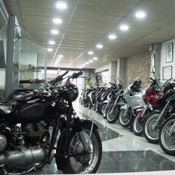 Horario de apertura Motos Punto Com, Barcelona