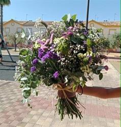 Horario de apertura FLORISTERÍA MANOLI (Amparo Bandera), Bollullos de la Mitación