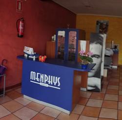 Horario de apertura MENPHYS PELUQUERIA , ESTÉTICA Y HEAD SPA, León