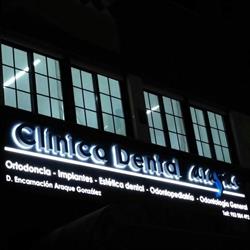 Horario de apertura Clinica Dental Araque, Jaén