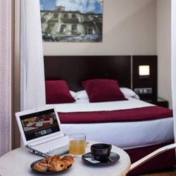 Clement Hoteles Barajas en Madrid (Barajas) - Horario de apertura