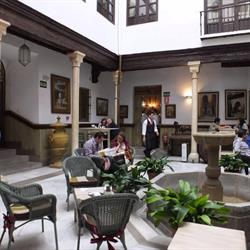 Horario de apertura Restaurante Pilar del Toro Granada, 