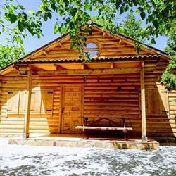 Horario de apertura Casas de Madera El Zumacar, Cazorla