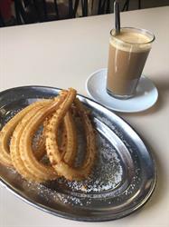 Café y Churros Bar Manolo en Málaga (Carretera De Cádiz) - Horario de apertura