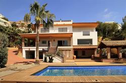 Horario de apertura IDL Estates, Jávea