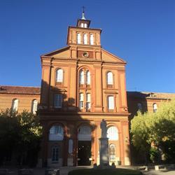 Horario de apertura Colegio internado jesuita San José, Villafranca de los Barros