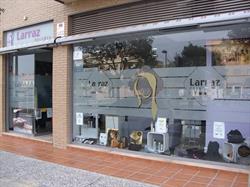 Larraz Peluquería en Zaragoza (Santa Isabel) - Horario de apertura
