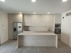 Horario de apertura Daipas. Estudio de cocinas, Mallén