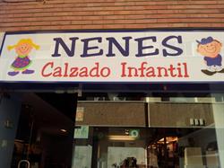 Horario de apertura Nenes calzado infantil y geppetto moda infantil, Huesca