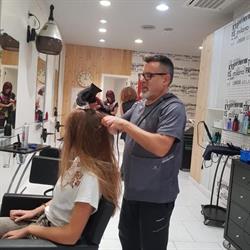 Horario de apertura Peluquería Santiago Toral, León
