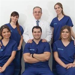 Clínica dental medics Dr. Ferrer en Madrid (Chamberí) - Horario de apertura