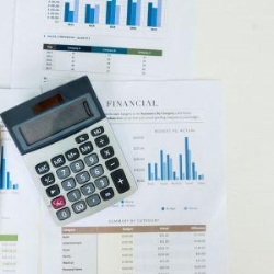 Horario de apertura Informes Contables S.l., Valladolid