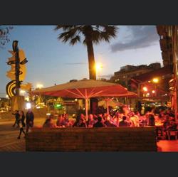 Carabela Café en Barcelona (Ciutat Vella) - Horario de apertura