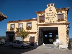Horario de apertura Mármoles Puerto Serrano, 