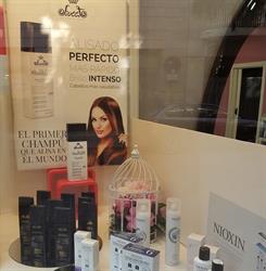 Horario de apertura Perruqueria Attraction by yelixa, Sabadell