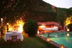Horario de apertura Hotel La Tierra Roja, Aliseda