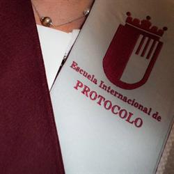 Horario de apertura Escuela Internacional de Protocolo de Granada, 