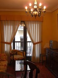 Horario de apertura atochas apartamentos alquiler por meses, pisos Madrid centro, 