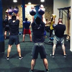 Horario de apertura Kettlebells Barcelona - Entrenamiento Funcional CrossFitness HIIT - Gimnasio De Pesas Rusas, 