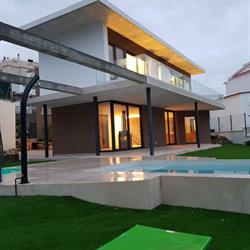 Horario de apertura CONSTRUCCIONES ATLANTA S.L., Málaga