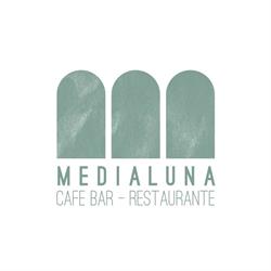 Horario de apertura Medialuna, Pamplona