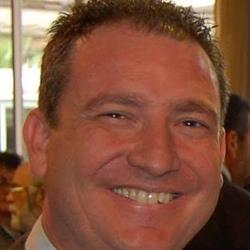 CLINICA DENTAL Javier Corzo en Granada (Genil) - Horario de apertura