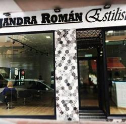 Horario de apertura Alejandra Román Estilistas, Almería