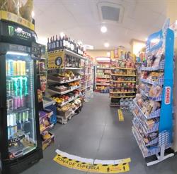 Horario de apertura La Tienda de Gladys, Vélez-Málaga