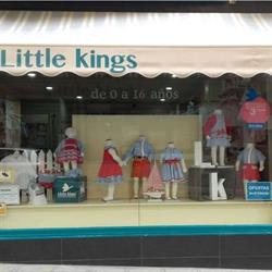 Horario de apertura Little Kings, Baza