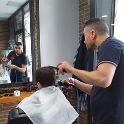 Horario de apertura Peluqueria Barberia AZIZI, El Prat de Llobregat