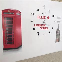 Horario de apertura ELLIE Q LANGUAGE SCHOOL, Barbate