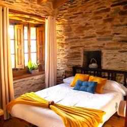 Horario de apertura Casa Rural Bierzo Encantado, Valle de Finolledo