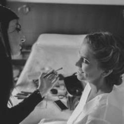 Horario de apertura Lorena Carbajal Make up Artist, Oviedo