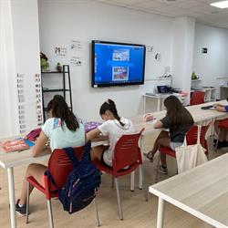 Horario de apertura Academia Liverpool English Centre, Navalmoral de la Mata